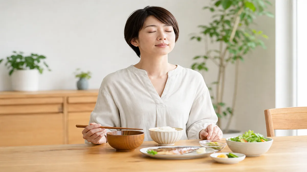 ひと口ごとに食事のペースを整えるイメージ